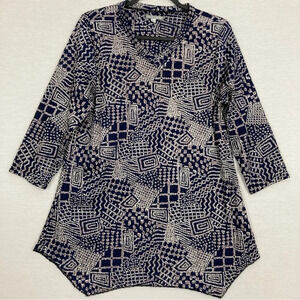Evelyn & Arthur Navy Cream Geometric Lagenlook Stretch Asymmetric Hem Top Large